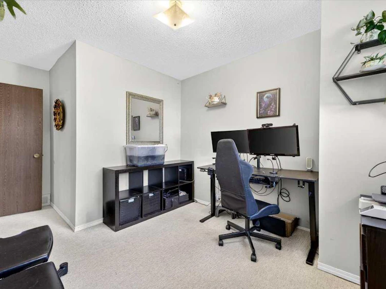 61-4940 39 Avenue SW, Calgary, AB, T3E 6M7 - 32