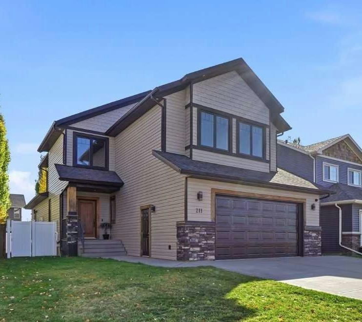 211 Voisin Close, Red Deer, AB, T4R 0M8