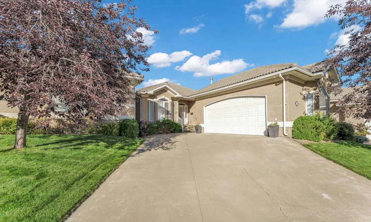 16 River Ridge Court NW