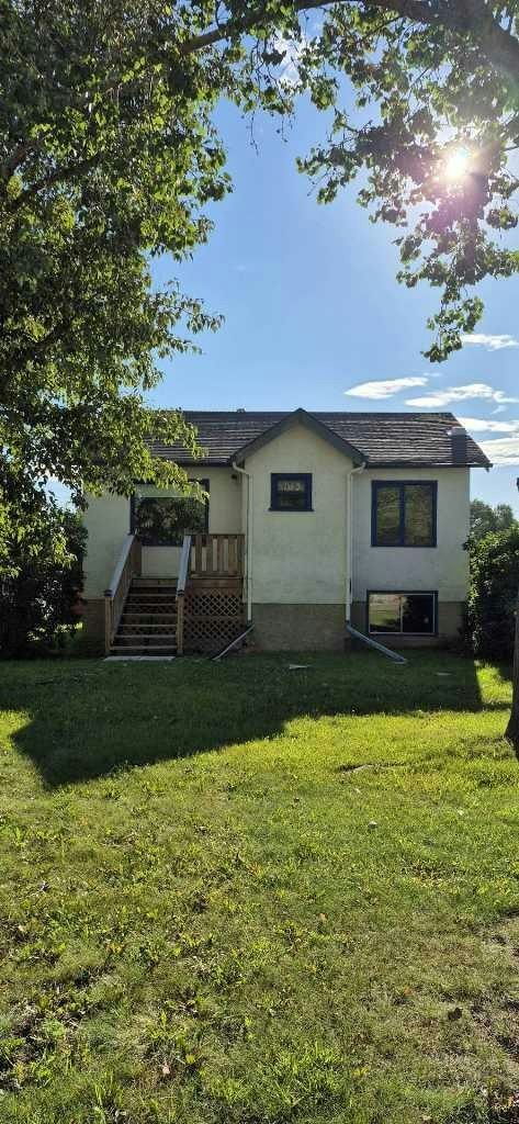 209 Main Street, Rural Wheatland County, AB, T0M 0M0