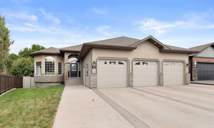 88 Greenwood Court SW