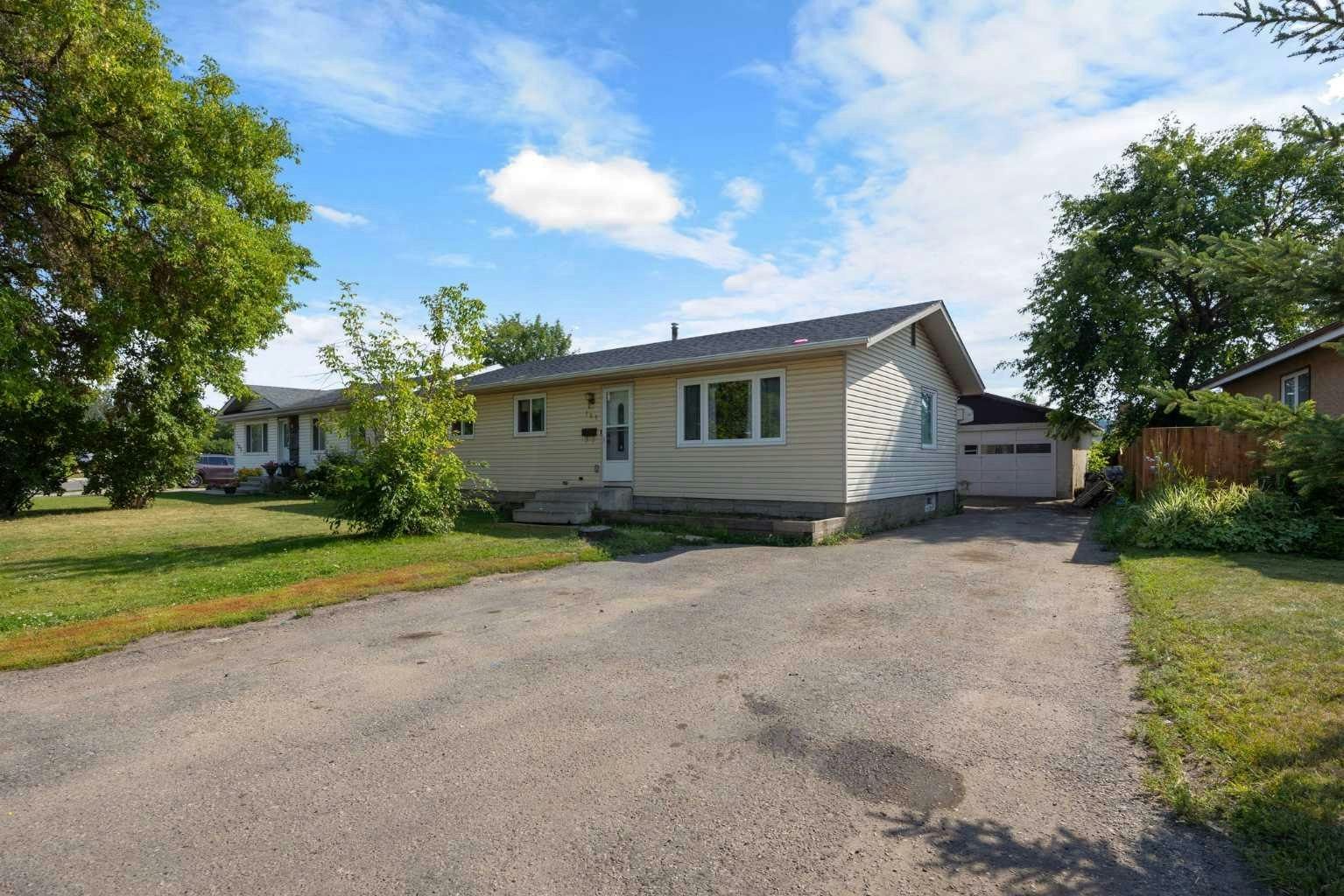 105 Hill Drive, Fort Mcmurray, AB, T9H 2B4
