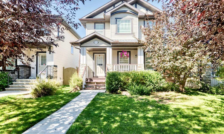 223 Skyview Ranch Way NE
