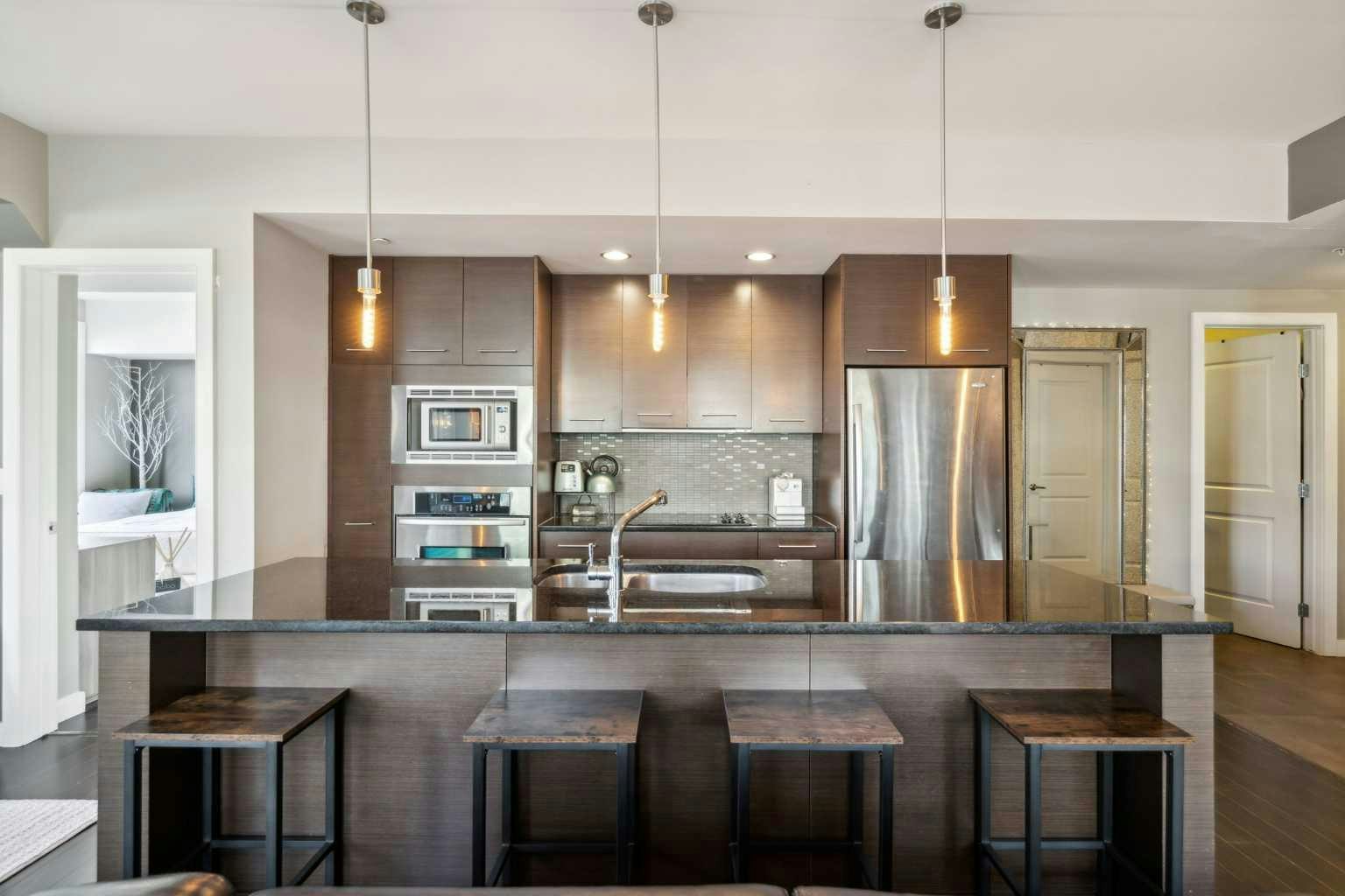 103-540 34 Street NW, Calgary, AB, T2N 2X7