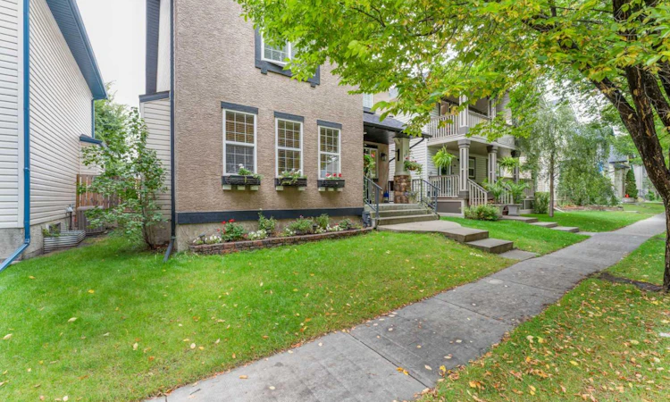 43 Elgin Drive SE