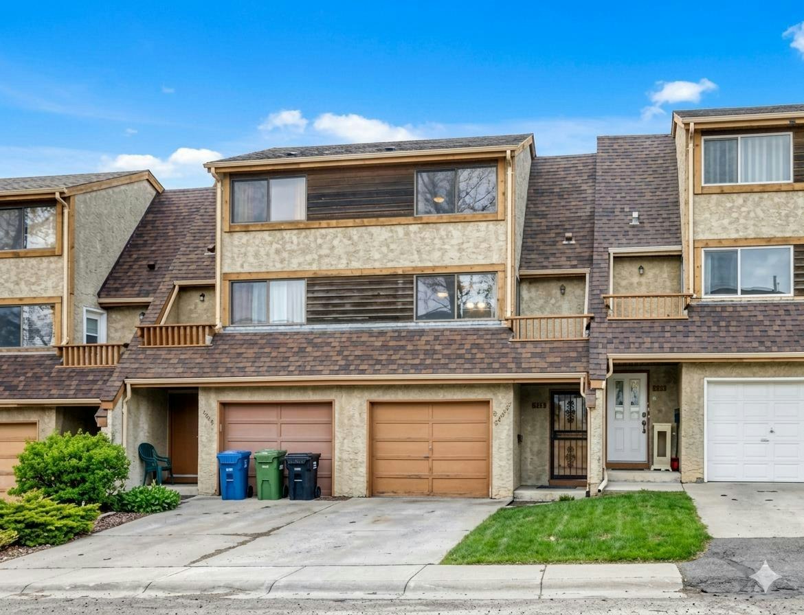 6909 Ranchero Road NW, Calgary, AB, T3G 1J6