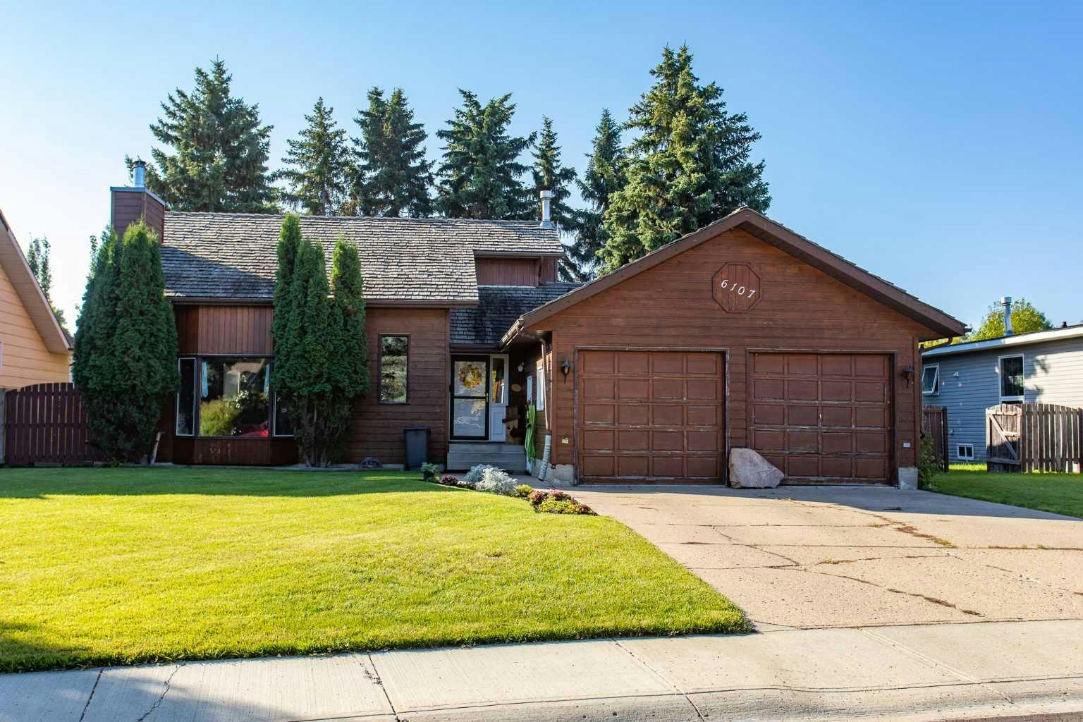 6107 55 Avenue, Ponoka, AB, T4J 1L2