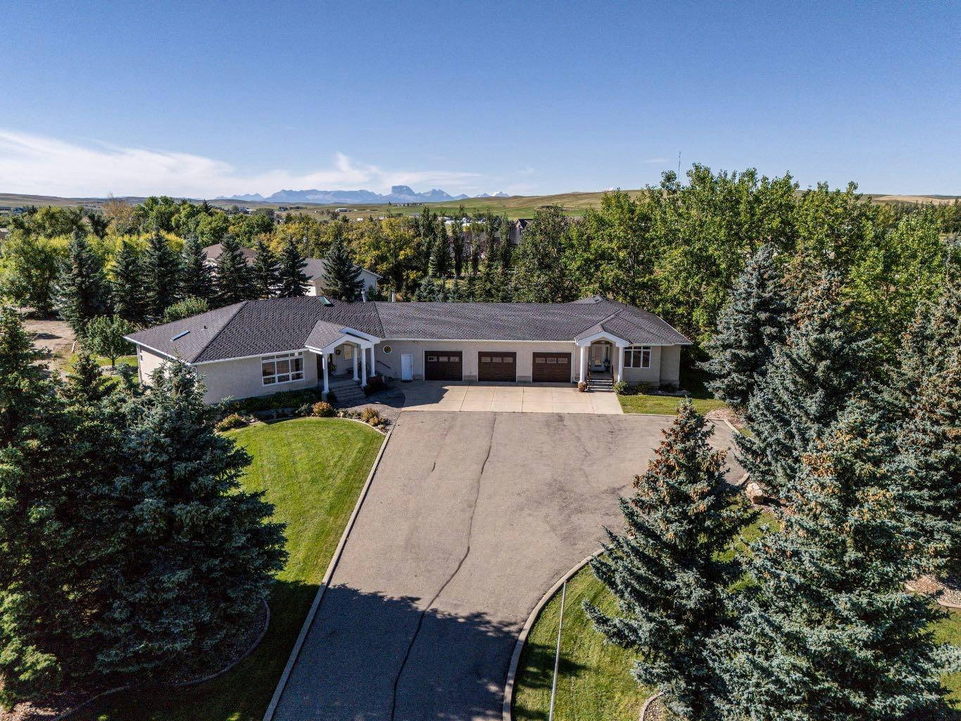 305 9 Street W, Cardston, AB, T0K 0K0