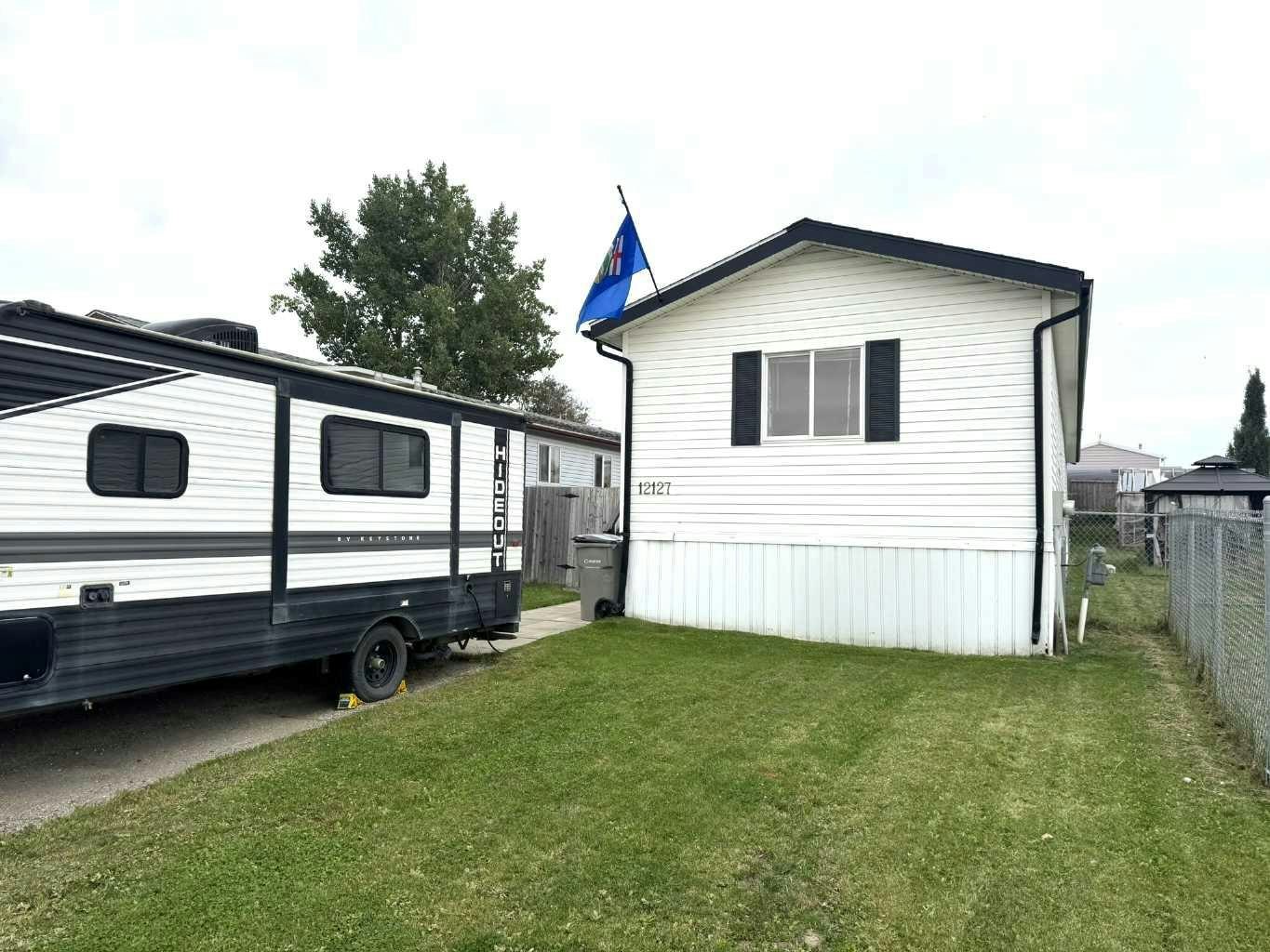 12127 97b Street, Grande Prairie, AB, T8V 7P2