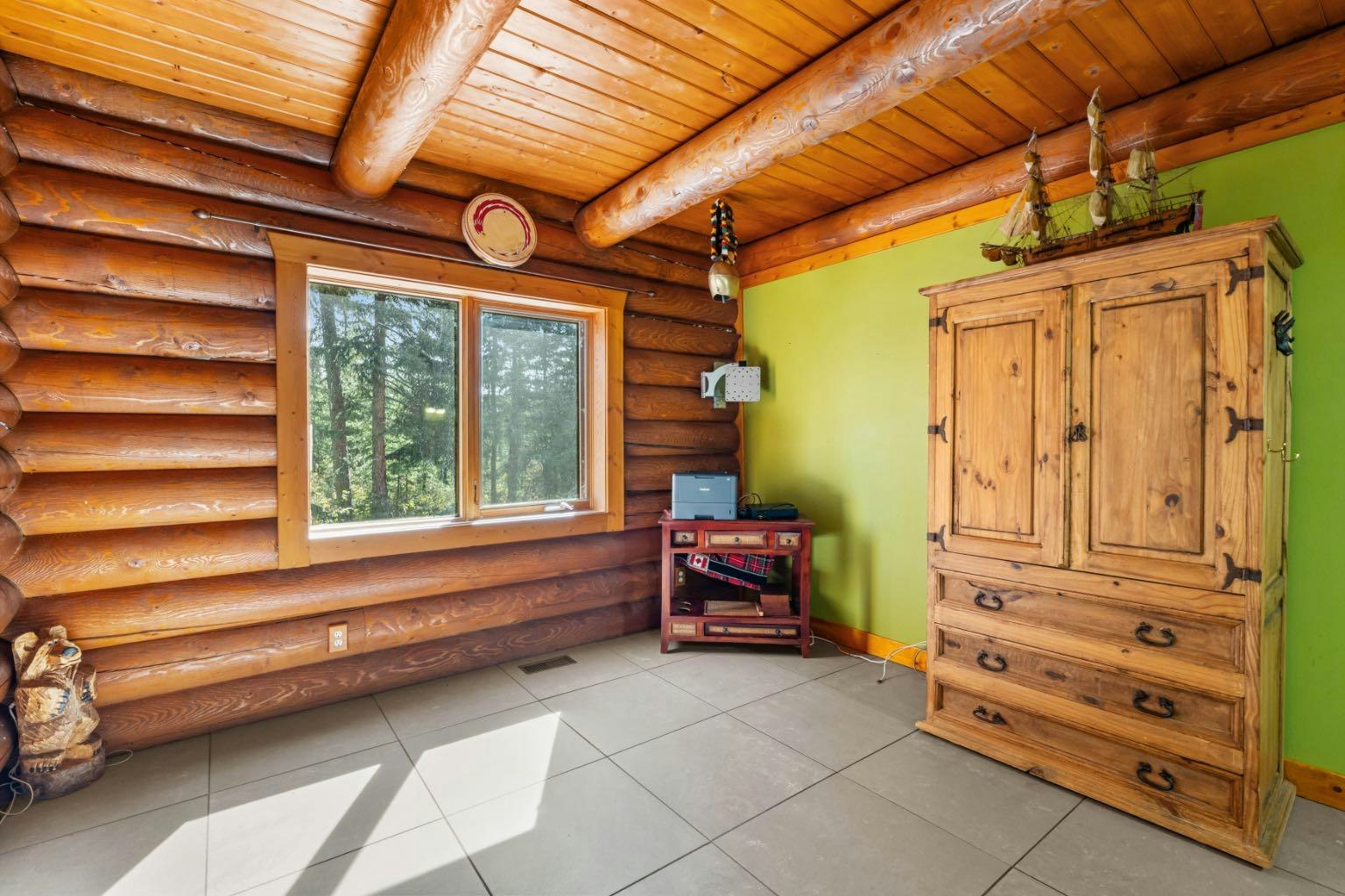 11-4147 Highway 587, Red Deer County, AB, T0M 0K0 - 12