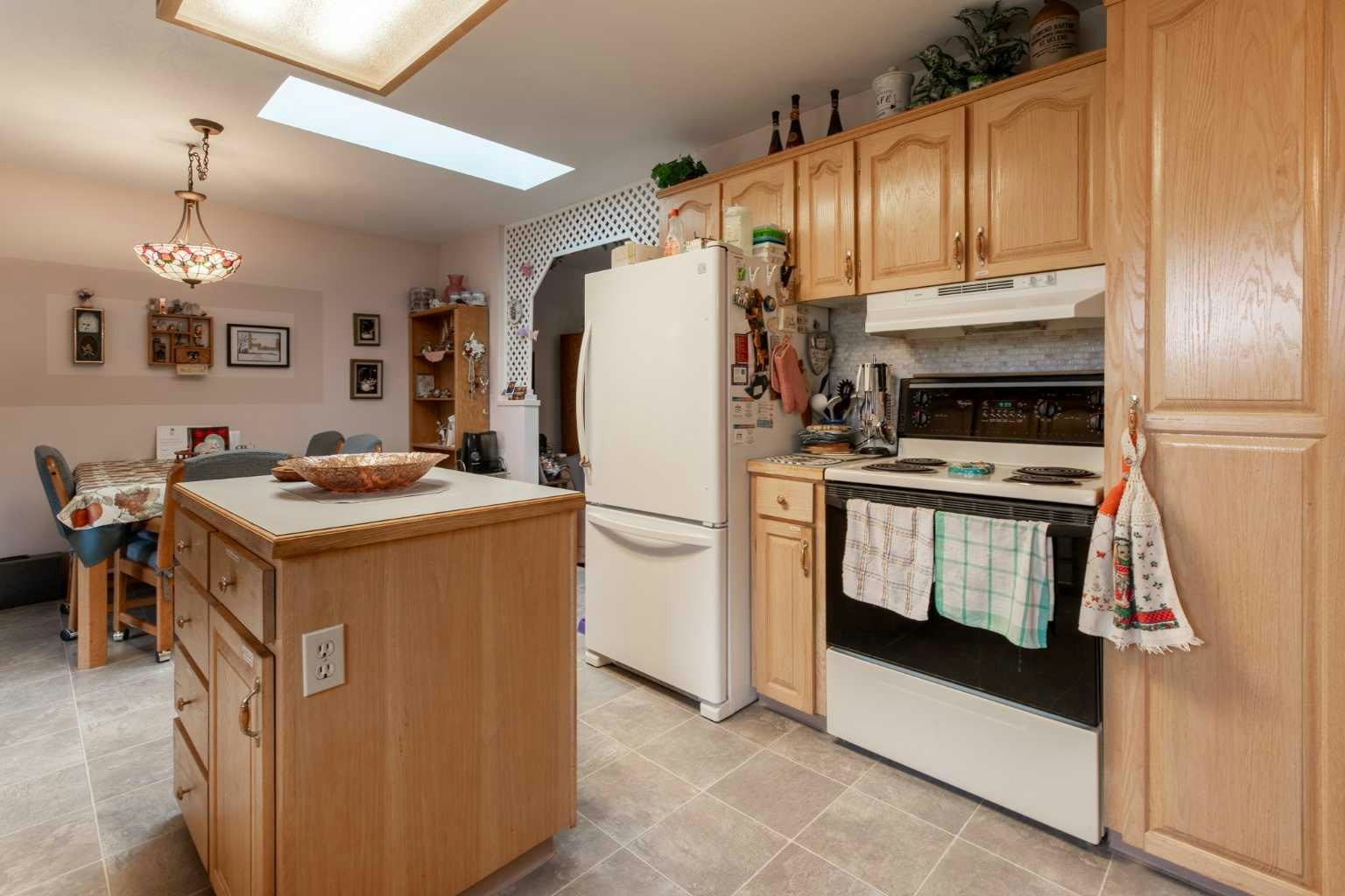3905 23 Avenue S, Lethbridge, AB, T1K 3T5 - 12