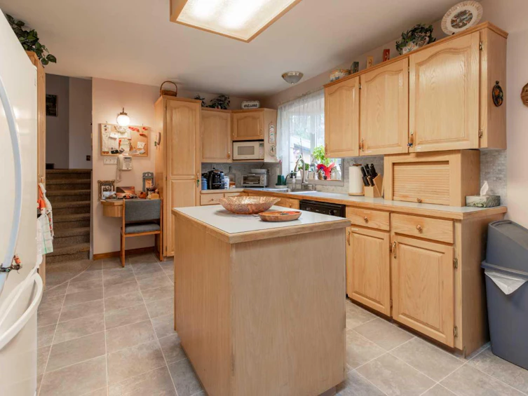 3905 23 Avenue S, Lethbridge, AB, T1K 3T5 - 10