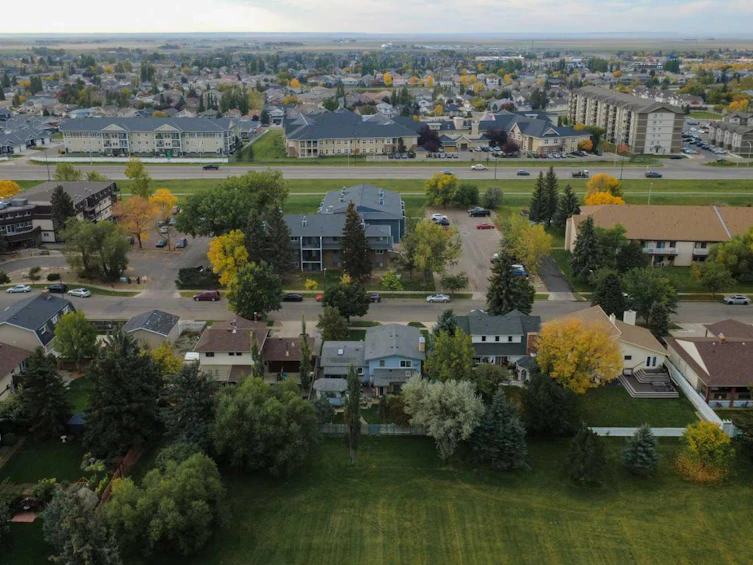 3905 23 Avenue S, Lethbridge, AB, T1K 3T5 - 43