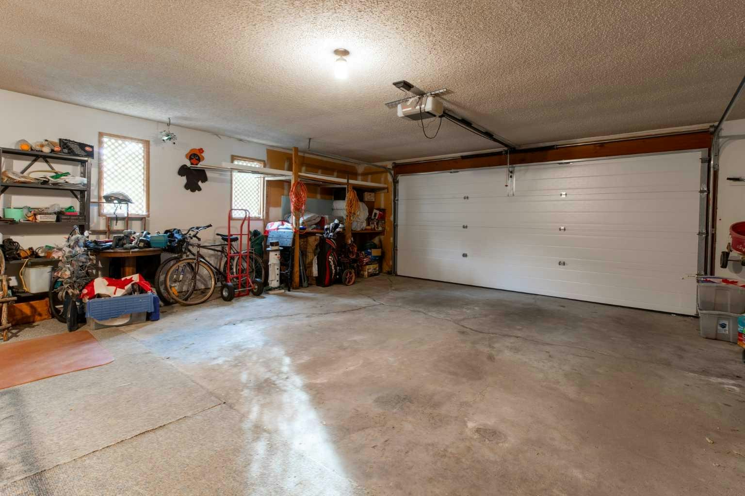 3905 23 Avenue S, Lethbridge, AB, T1K 3T5 - 29