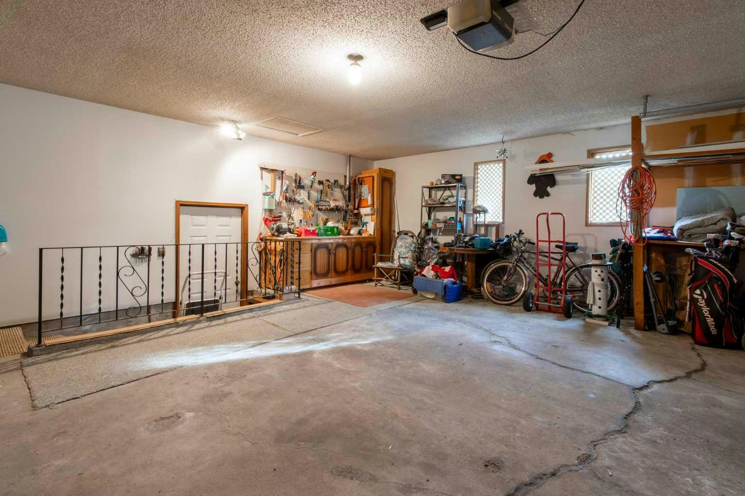 3905 23 Avenue S, Lethbridge, AB, T1K 3T5 - 30