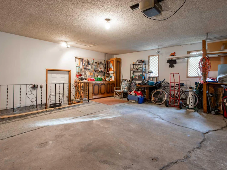 3905 23 Avenue S, Lethbridge, AB, T1K 3T5 - 30