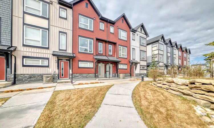 306-11 Evanscrest Mews NW