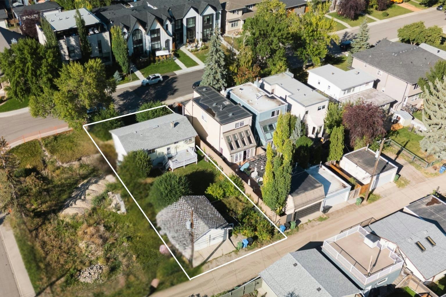 435 51 Avenue, Calgary, AB, T2V 0A2