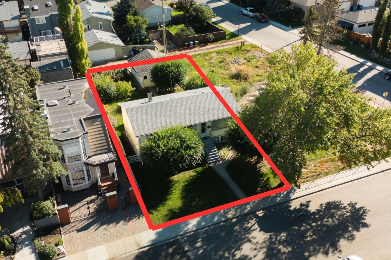 435 51 Avenue, Calgary, AB, T2V 0A2