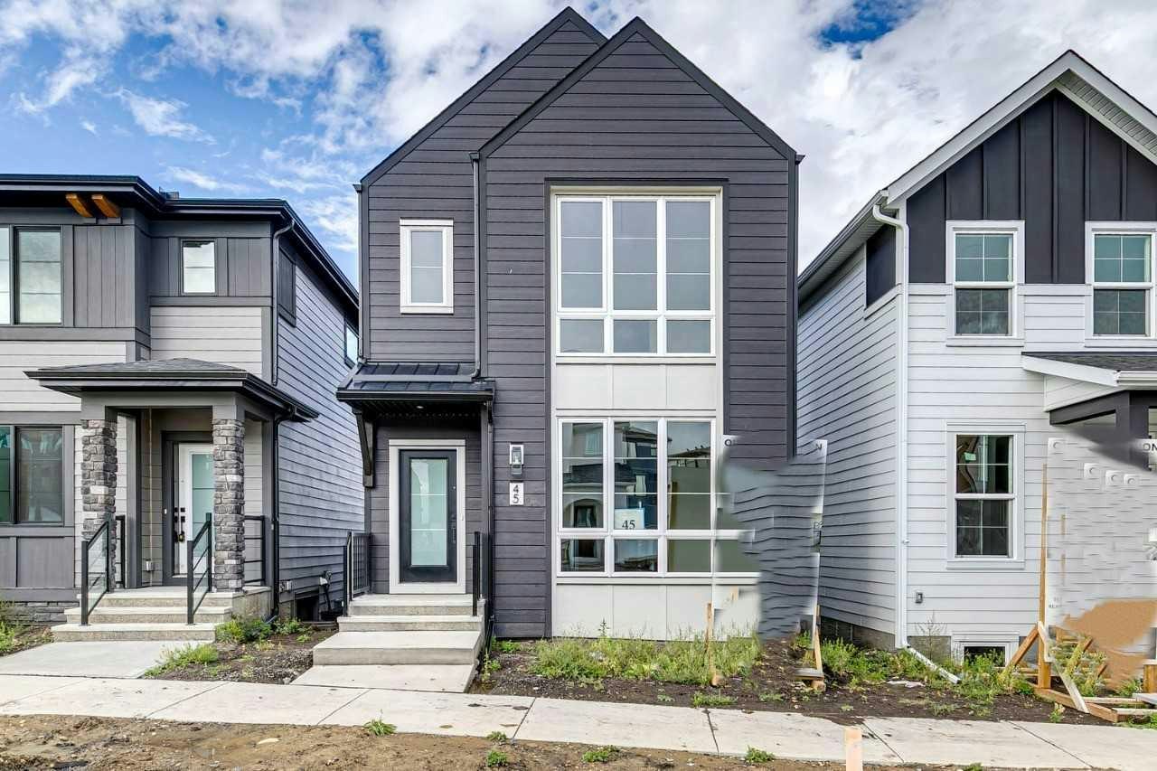 45 Bluerock Hill SW, Calgary, AB, T2Y 0V7