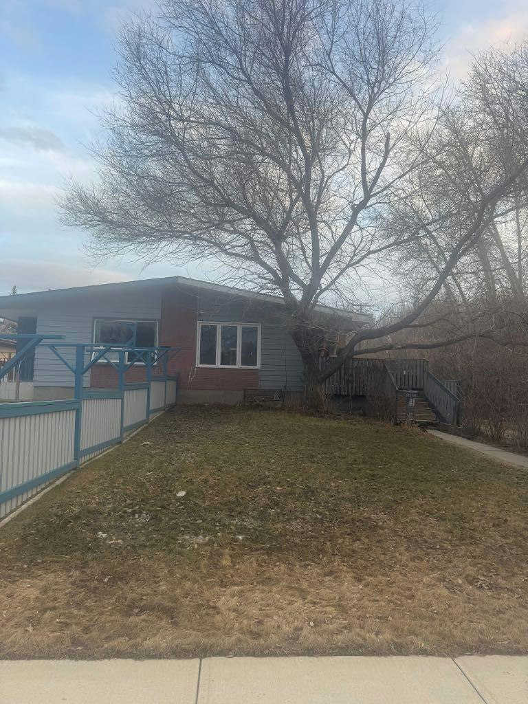 6035 59 Street, Red Deer, AB, T4N 5L1