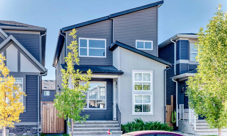 528 Belmont Heath SW
