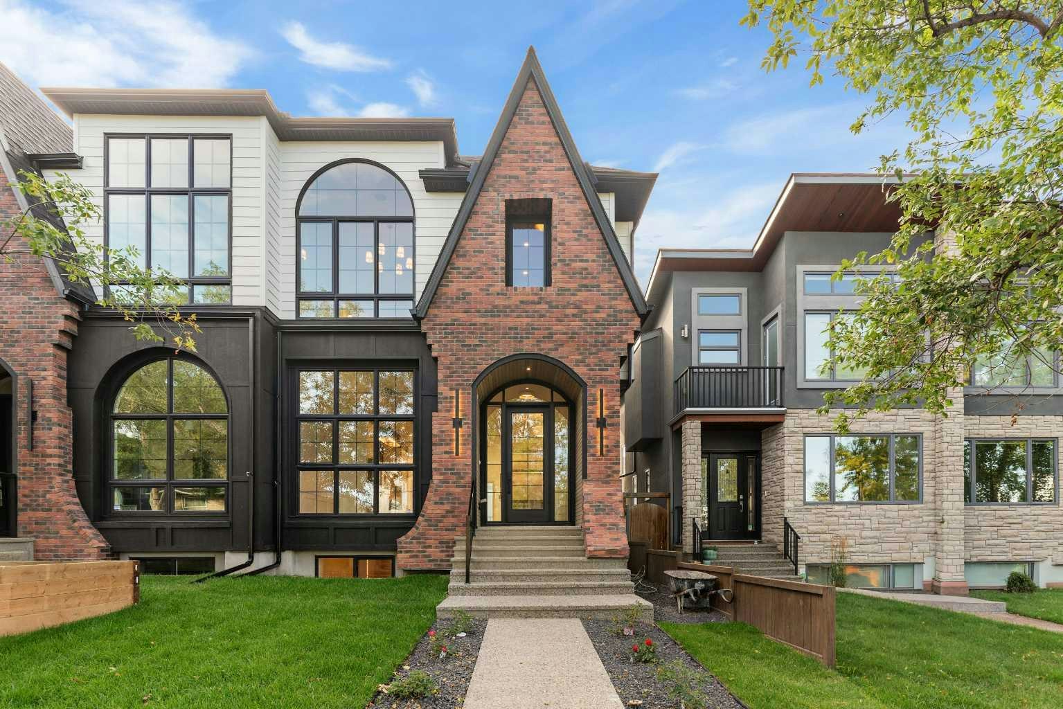 2811 35 Street SW, Calgary, AB, T3E 2Y4