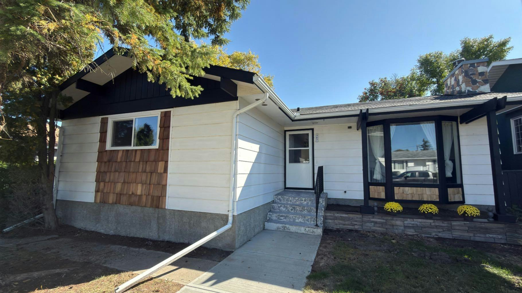 307 6 Avenue W, Hanna, AB, T0J 1P0