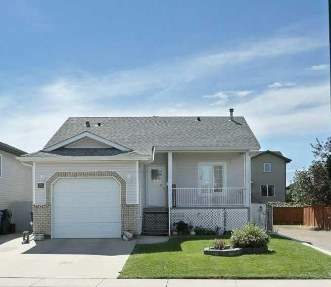 75 Sunset Crescent SW, Medicine Hat, AB, T1B 4T7