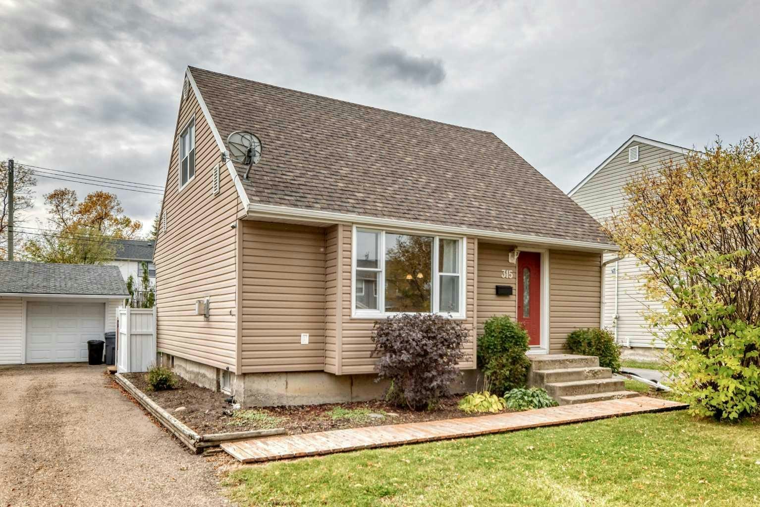 315 Spruce Street, Red Deer County, AB, T4S 1V4