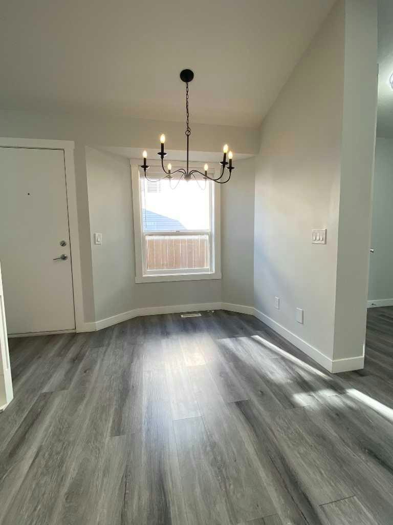 92 Covington Court NE, Calgary, AB, T3K 4L9 - 9