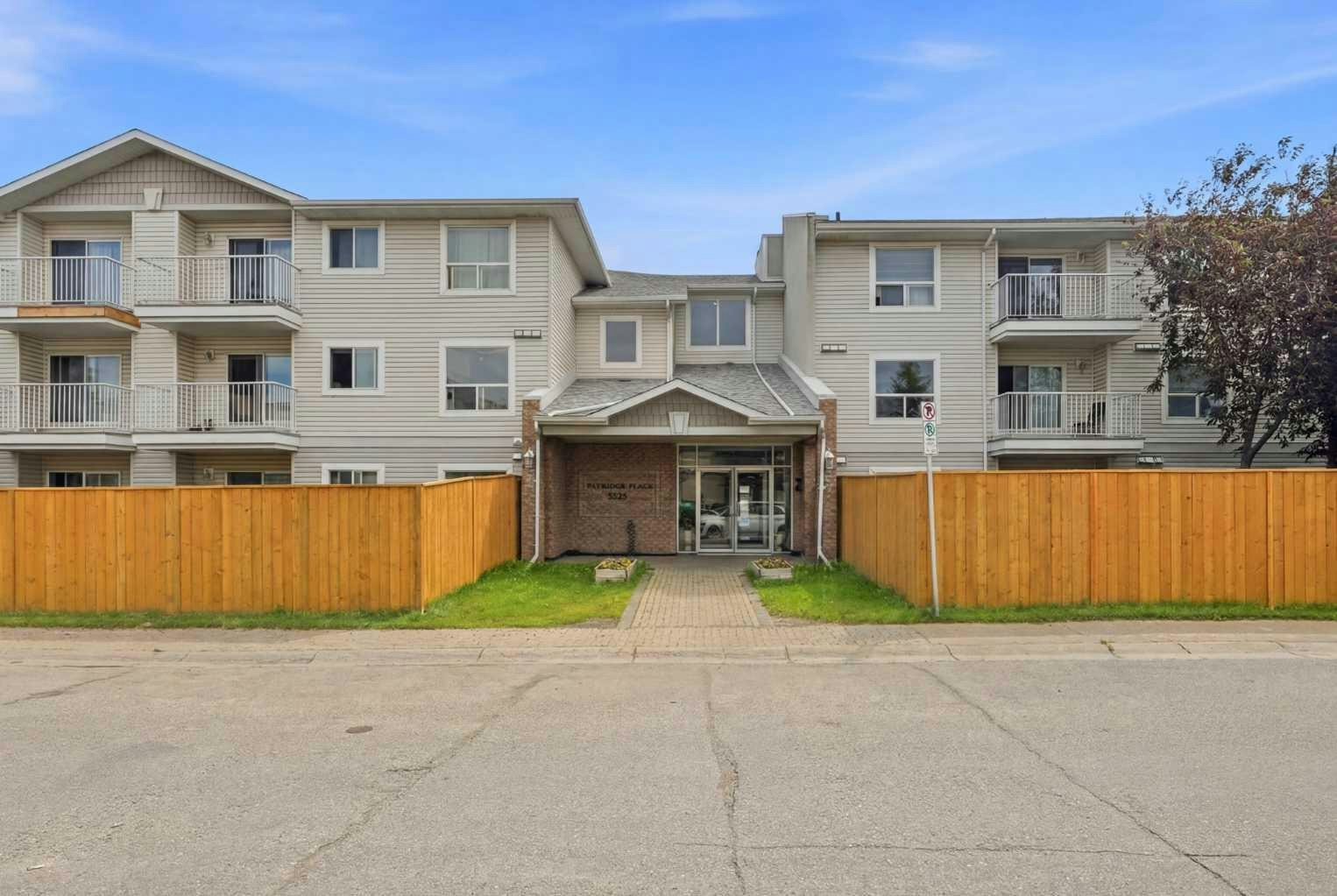 111-5555 Falsbridge Drive NE, Calgary, AB, T3J 3E8