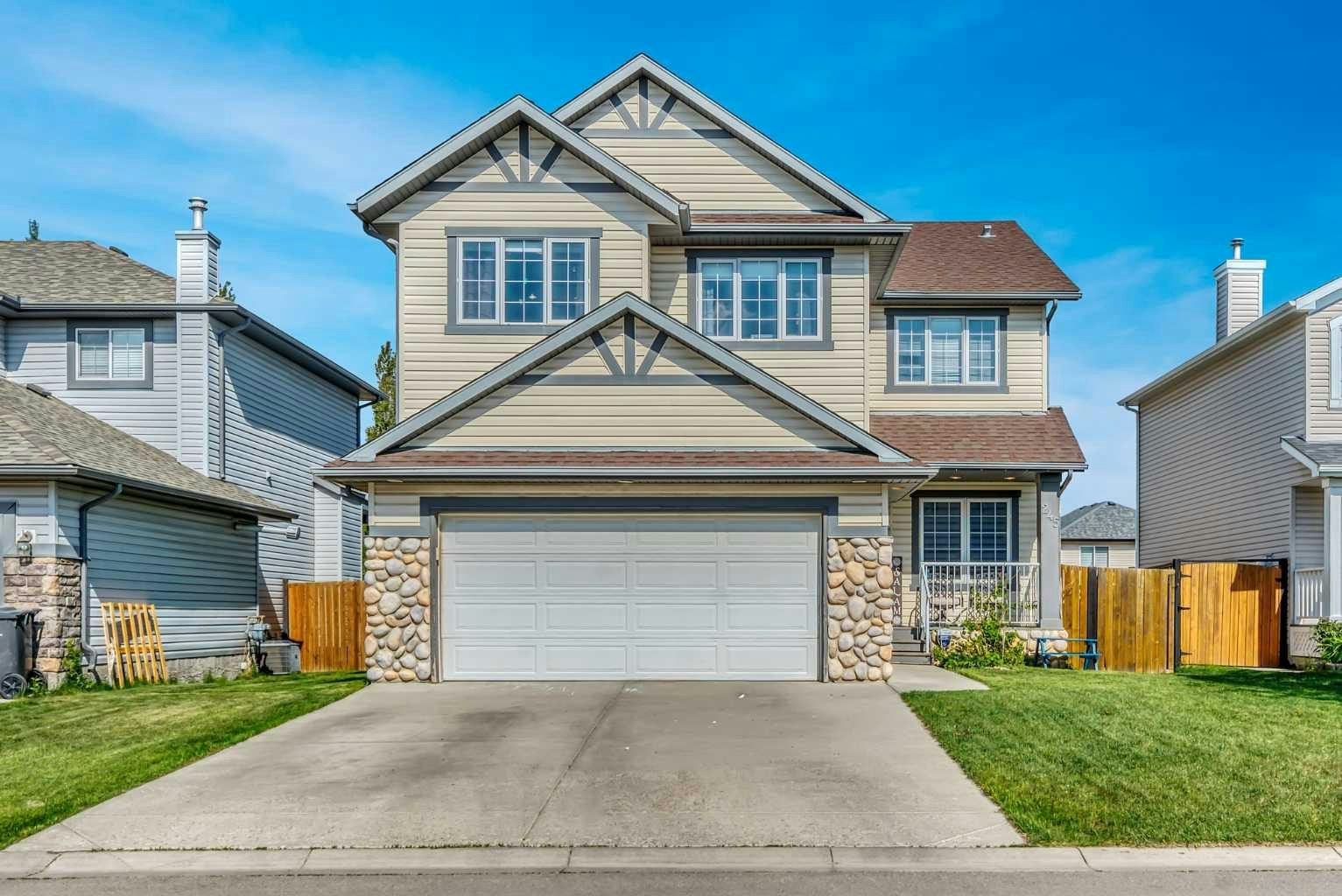 245 Springmere Way, Chestermere, AB, T1X 1P2