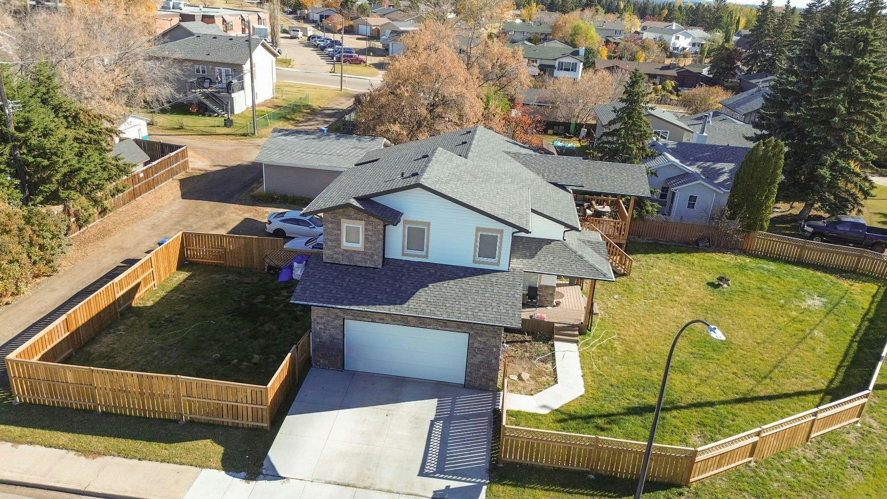 6913 59 Avenue, Red Deer, AB, T4P 1B5