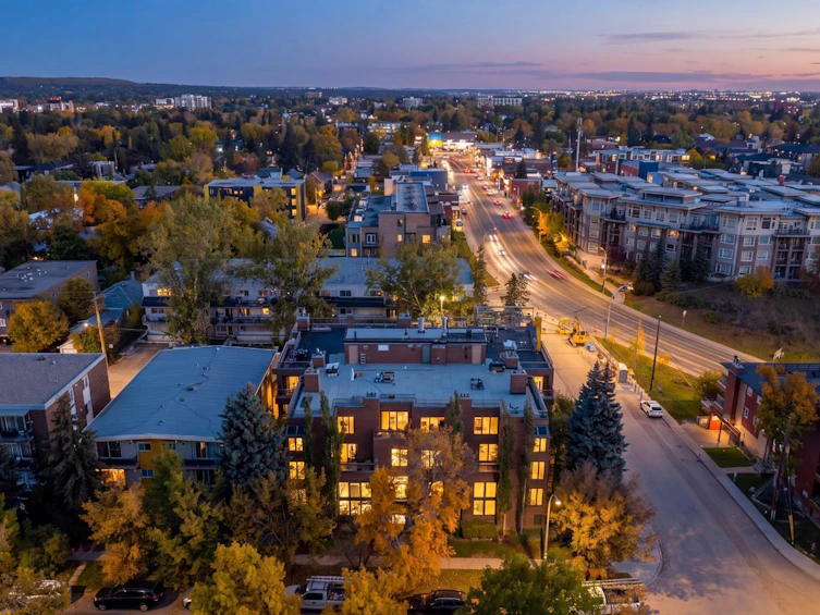 102-350 4 Avenue NE, Calgary, AB, T2E 0J3 - 35
