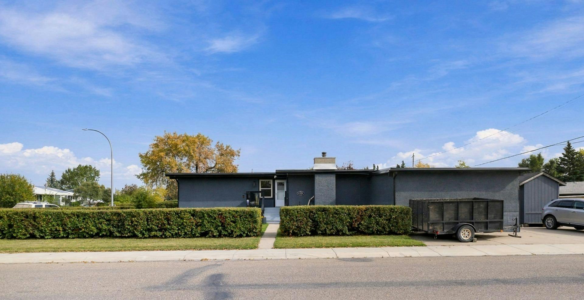 5141 43 Street, Olds, AB, T4H 1A8