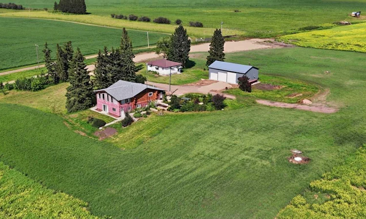 22027 Township Road 423