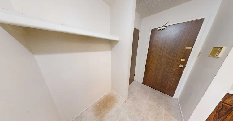 205-9656 Hillcrest Drive, Grande Prairie, AB, T8V 1B1 - 2