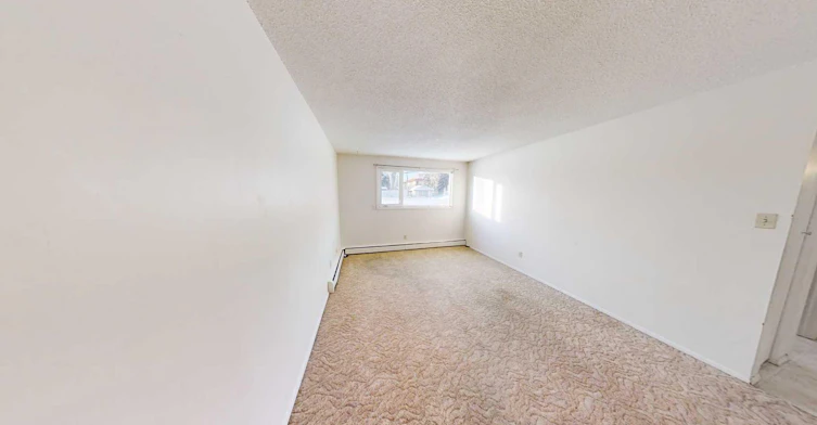 205-9656 Hillcrest Drive, Grande Prairie, AB, T8V 1B1 - 5