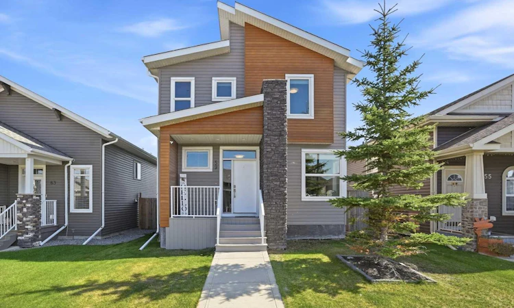 59 Village Crescent