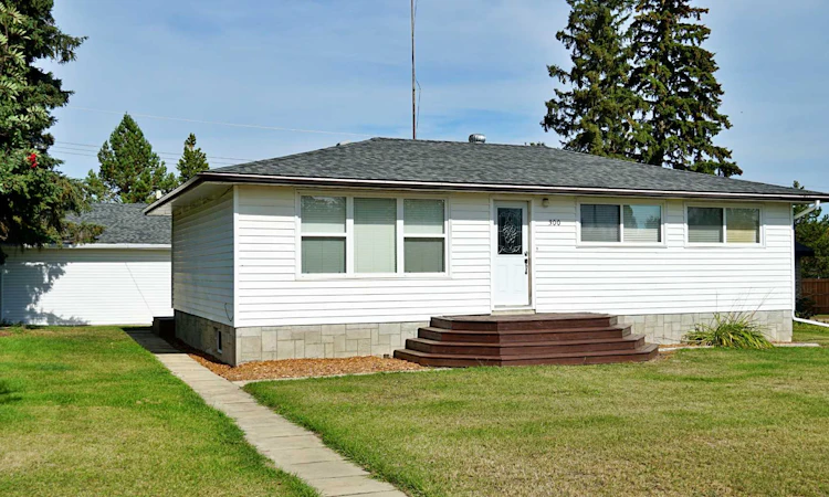 300 3 Street N