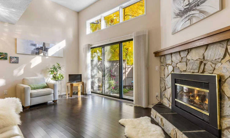 4 Glamis Gardens SW