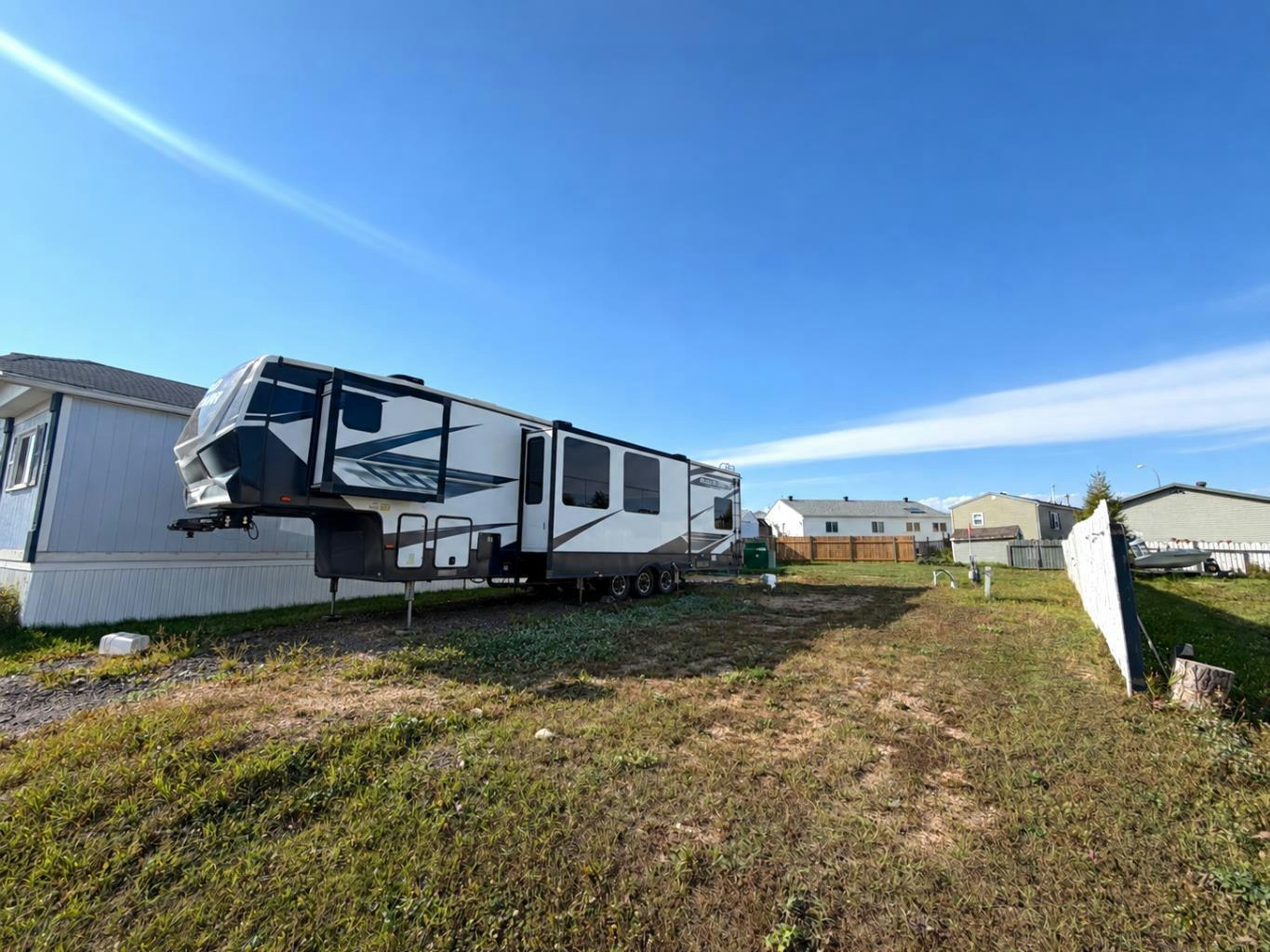 176 Greenwich Lane, Fort Mcmurray, AB, T9H 3Z3