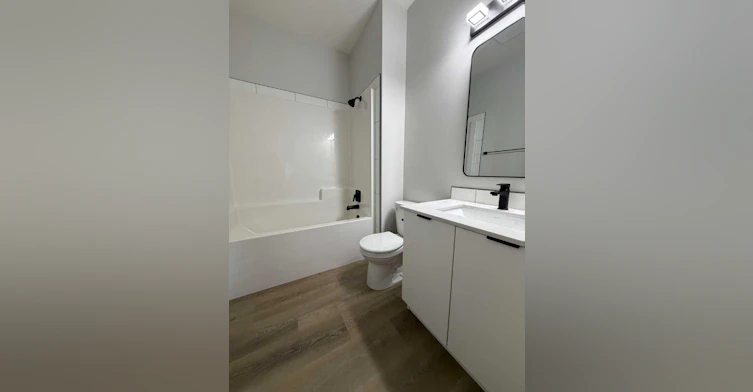 B-10206 128 Avenue, Grande Prairie, AB, T8V 6S9 - 9