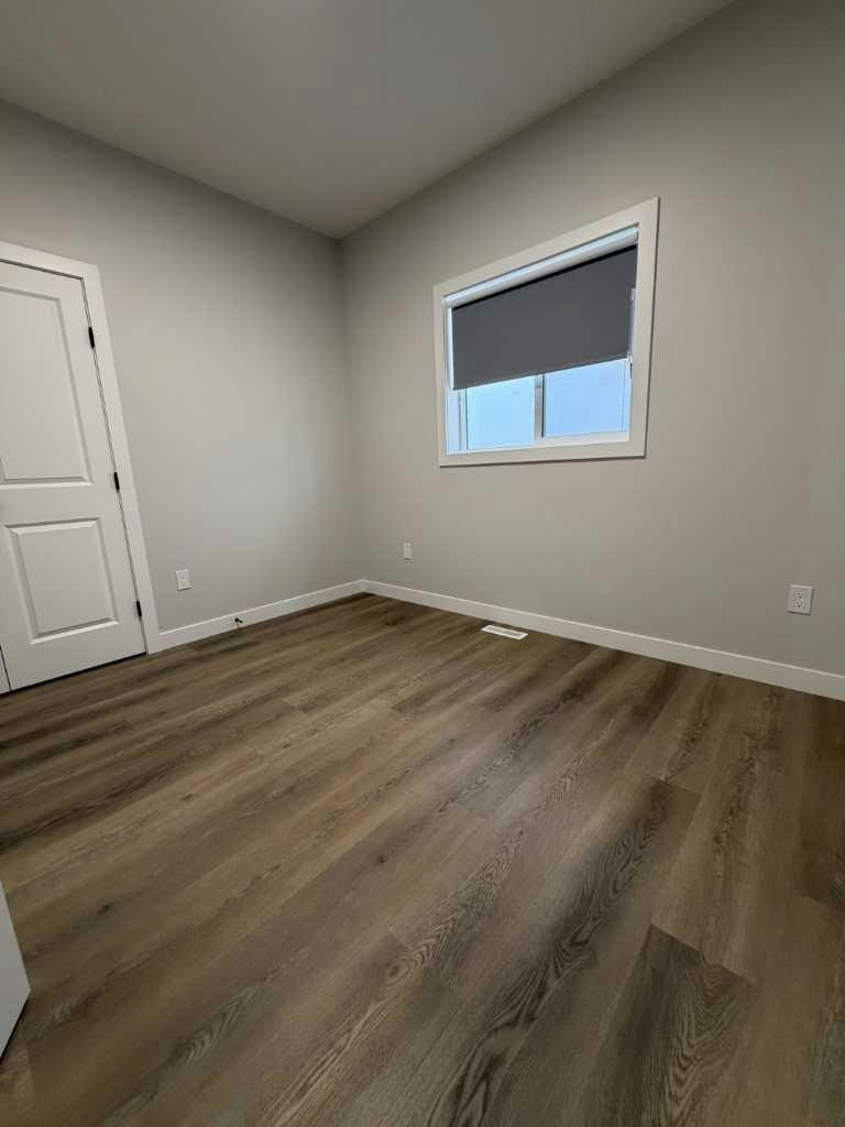B-10206 128 Avenue, Grande Prairie, AB, T8V 6S9 - 7
