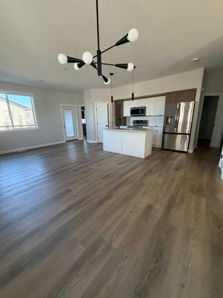 B-10206 128 Avenue, Grande Prairie, AB, T8V 6S9 - 3