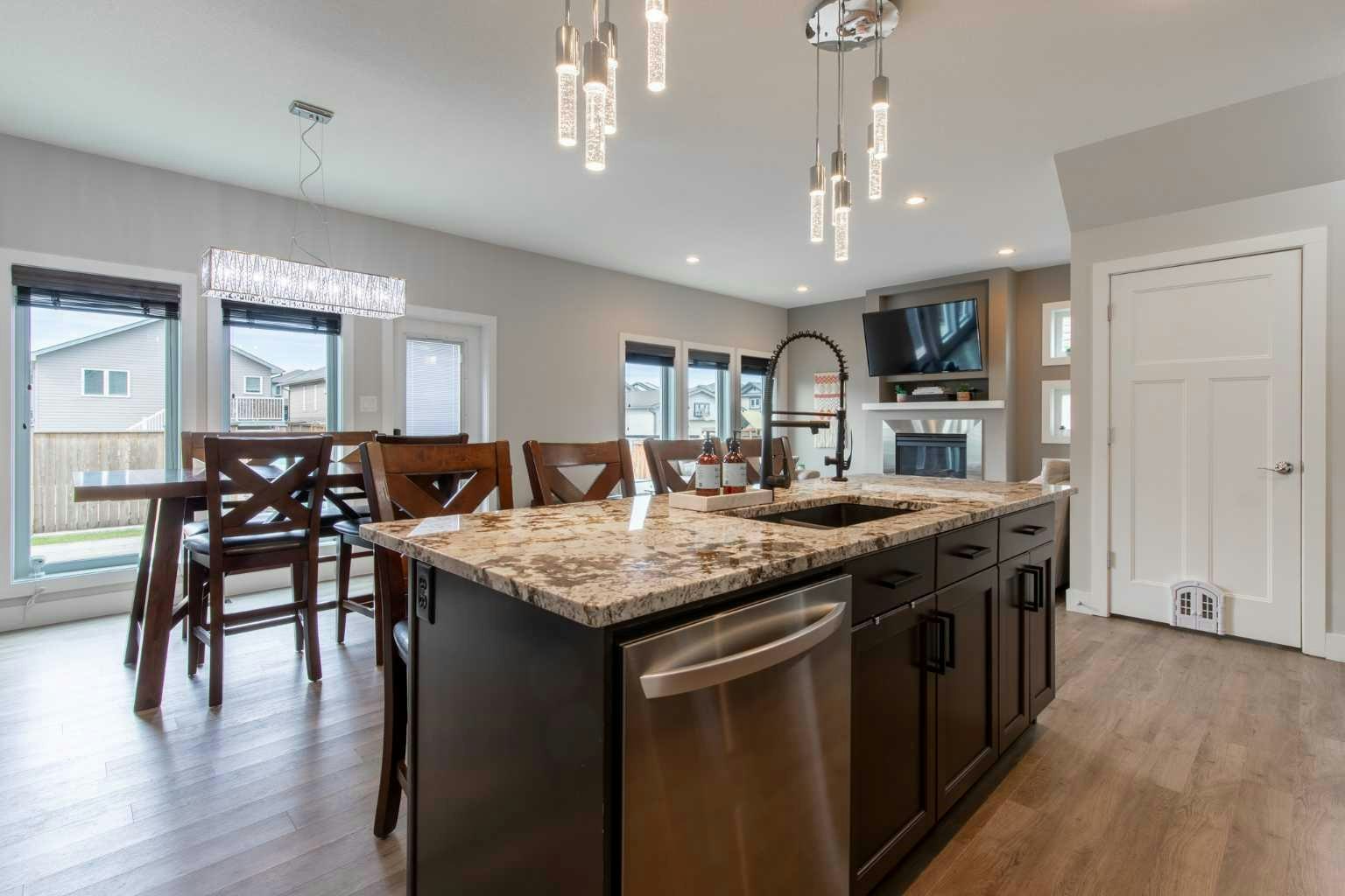 1284 Keystone Road W, Lethbridge, AB, T1J 5E6 - 17