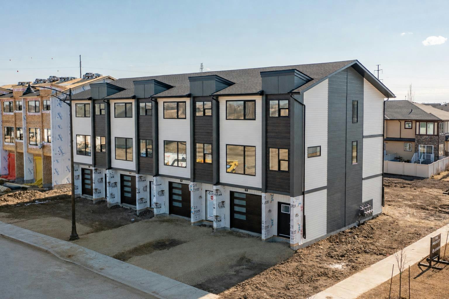 55 Lavelle Close, Red Deer, AB, T4R 0V7