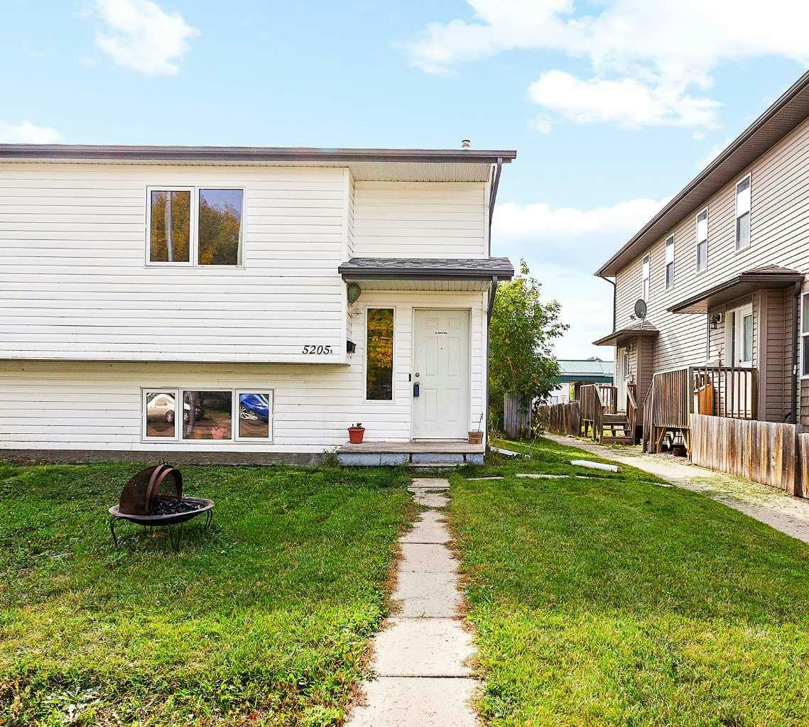 5205B 52 Avenue, Camrose, AB, T4V 4M3