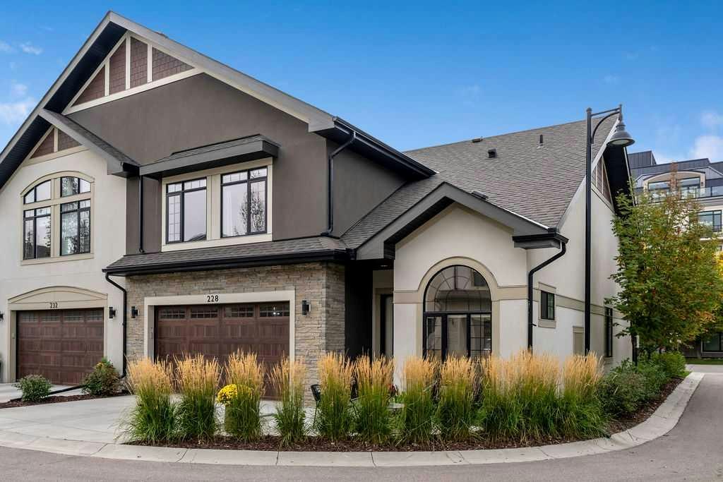 228 Quarry Way SE, Calgary, AB, T2C 5T3
